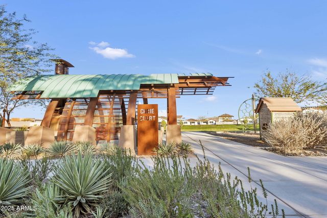 9436 E Supernova Drive, Mesa, AZ 85212