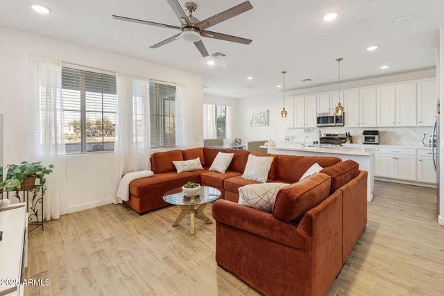 9436 E Supernova Drive, Mesa, AZ 85212