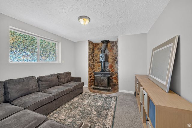 6341 W 3100 S, West Valley City, UT 84128