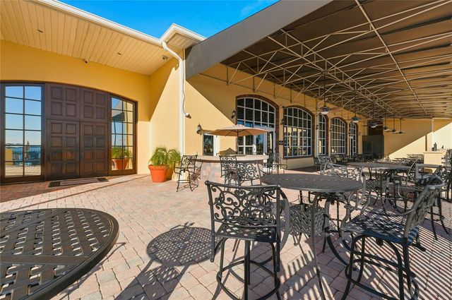1033 SAWGRASS DRIVE, Winter Haven, FL 33884