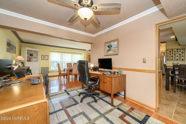 10 Eric Drive, Howell, NJ 07731