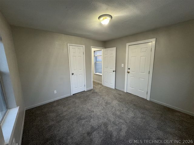 416 N Franklin Avenue W, Sand Springs, OK 74063