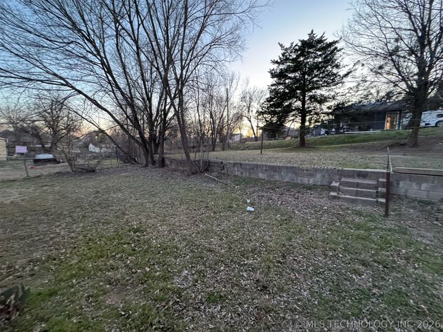 416 N Franklin Avenue W, Sand Springs, OK 74063