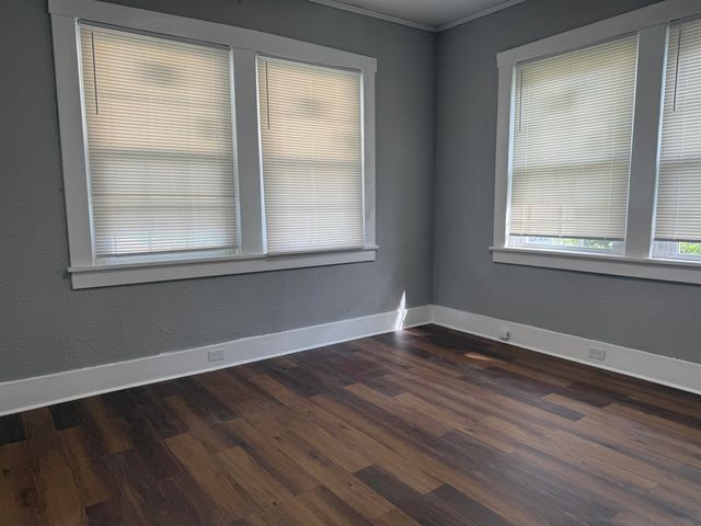 1105 AZALIA ST, Memphis, TN 38106