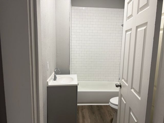 1105 AZALIA ST, Memphis, TN 38106