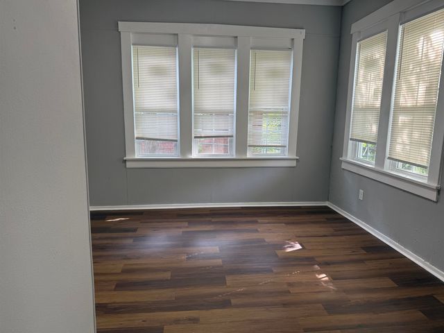 1105 AZALIA ST, Memphis, TN 38106