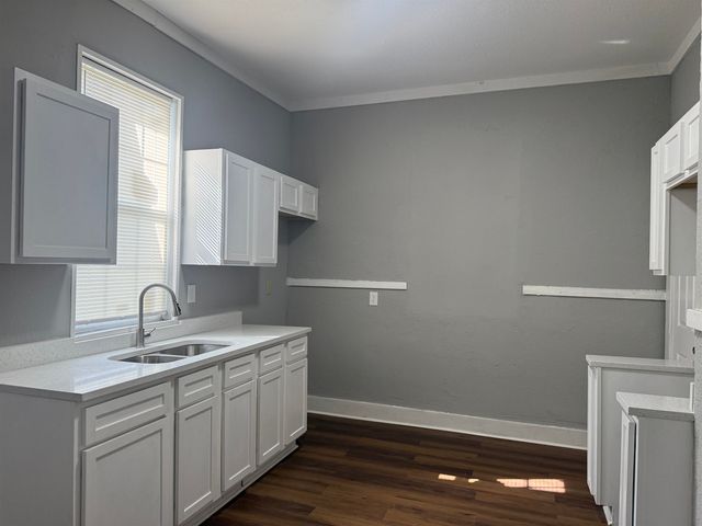 1105 AZALIA ST, Memphis, TN 38106