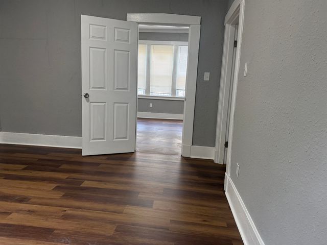 1105 AZALIA ST, Memphis, TN 38106