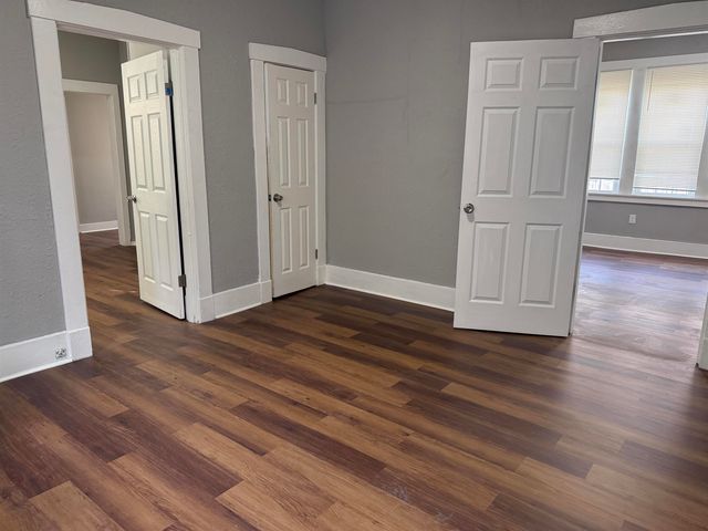 1105 AZALIA ST, Memphis, TN 38106