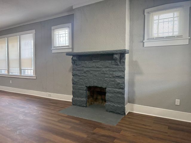 1105 AZALIA ST, Memphis, TN 38106