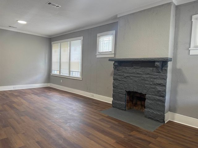 1105 AZALIA ST, Memphis, TN 38106