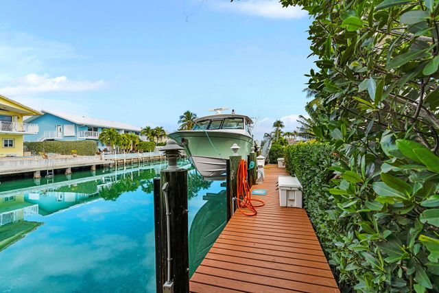 341 Sombrero Beach Road, Marathon, FL 33050