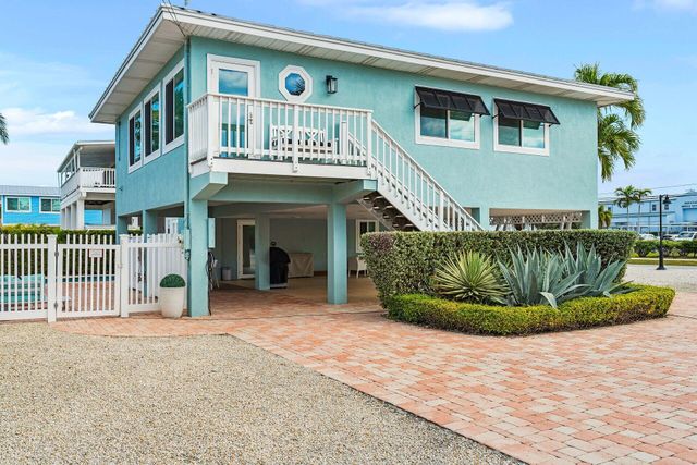 341 Sombrero Beach Road, Marathon, FL 33050