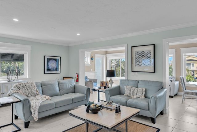 341 Sombrero Beach Road, Marathon, FL 33050