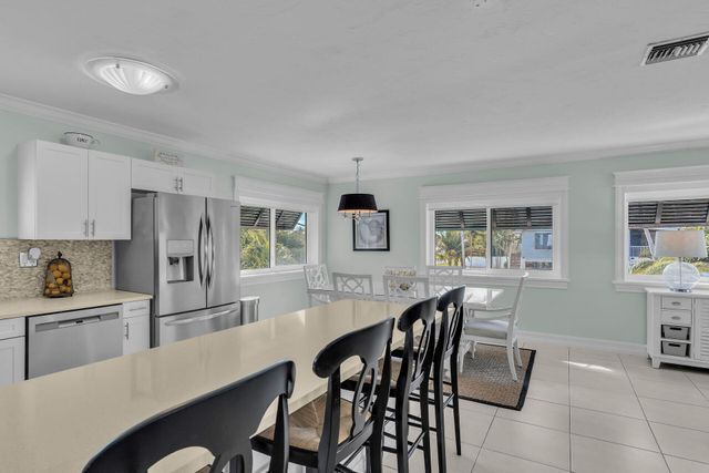 341 Sombrero Beach Road, Marathon, FL 33050