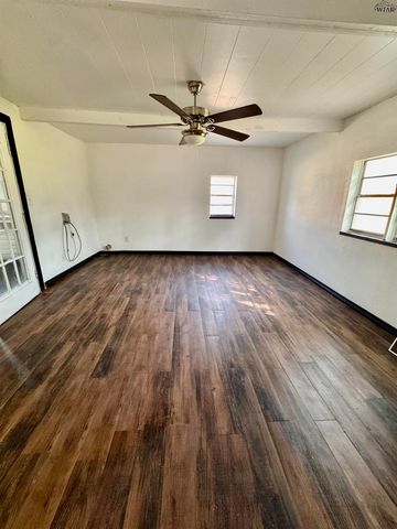 2113 BROWN STREET, Wichita Falls, TX 76309