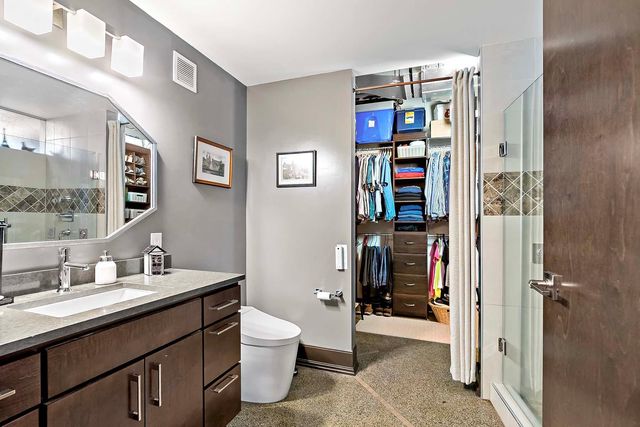 350 Saint Peter Street 606, Saint Paul, MN 55102