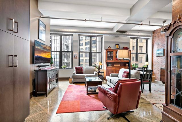 350 Saint Peter Street 606, Saint Paul, MN 55102