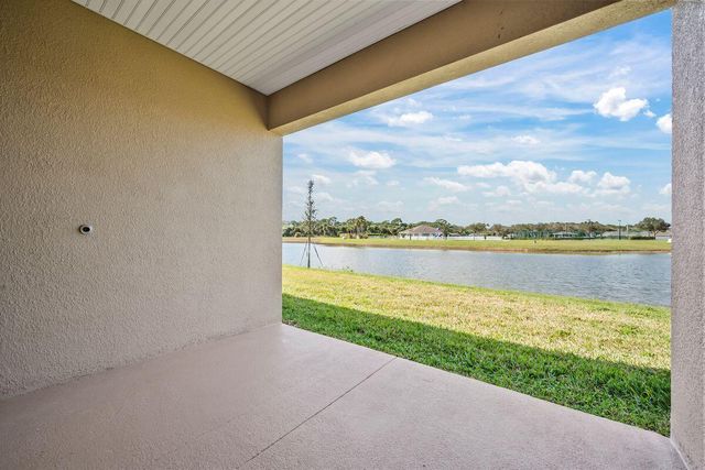 8614 Giovanni Avenue, Fort Pierce, FL 34951