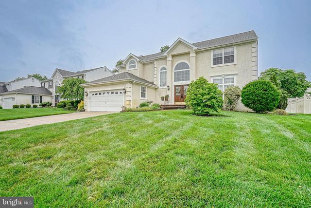 43 LEXINGTON CIR, Marlton, NJ 08053