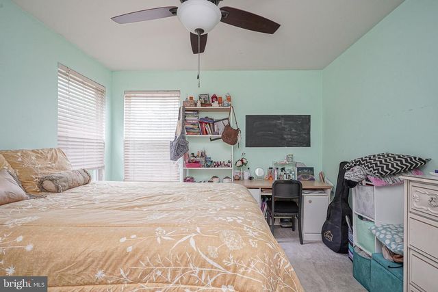 43 LEXINGTON CIR, Marlton, NJ 08053