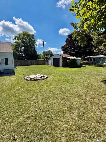 2956 Nadeau Road, Frenchtown Twp, MI 48162