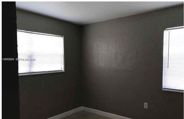 17800 NW 28th Ct, Miami Gardens, FL 33056