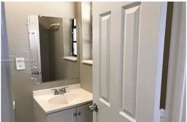 17800 NW 28th Ct, Miami Gardens, FL 33056