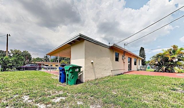 17800 NW 28th Ct, Miami Gardens, FL 33056