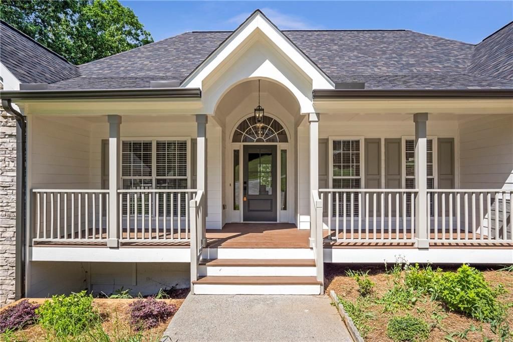 5523 River Valley Way, Flowery Branch, GA 30542