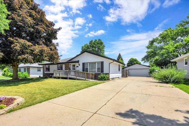 10353 W Sylvia STREET, Milwaukee, WI 53224