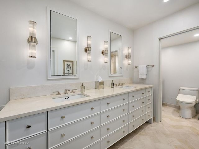 1000 N Lake Shore Plaza 44B, Chicago, IL 60611