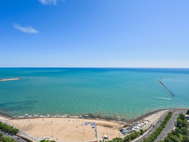 1000 N Lake Shore Plaza 44B, Chicago, IL 60611
