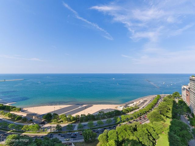 1000 N Lake Shore Plaza 44B, Chicago, IL 60611