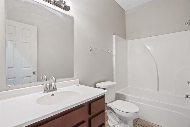 2715 Deaton St Street, Lake Charles, LA 70601