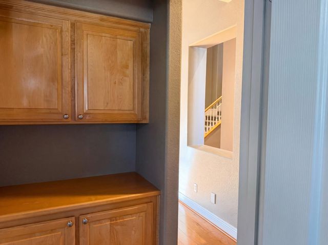 1401 Grey Owl Cir, Roseville, CA 95661