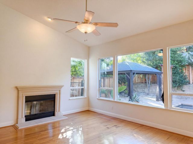 1401 Grey Owl Cir, Roseville, CA 95661