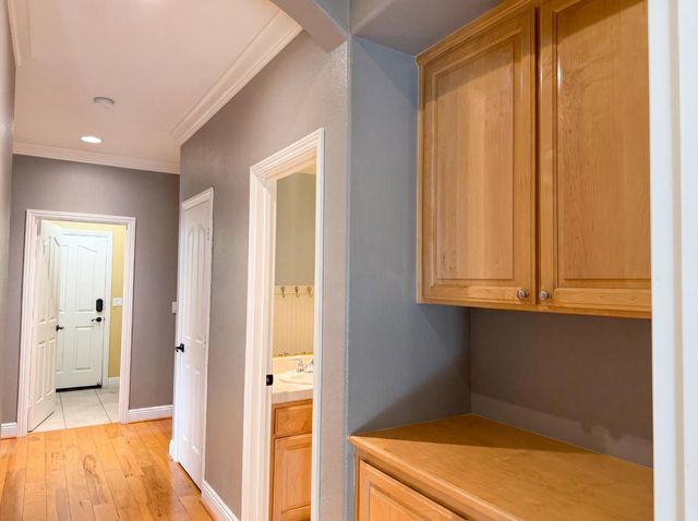 1401 Grey Owl Cir, Roseville, CA 95661