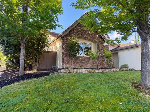 1401 Grey Owl Cir, Roseville, CA 95661