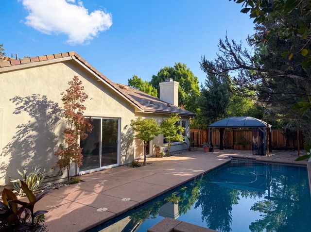 1401 Grey Owl Cir, Roseville, CA 95661