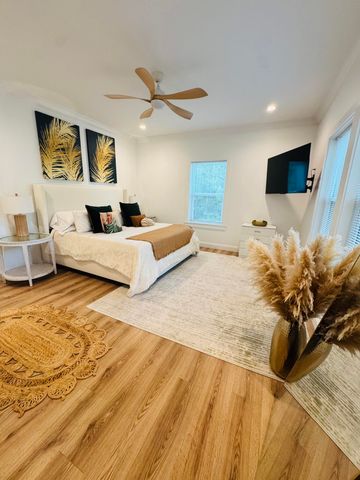 48 4th Street, Santa Rosa Beach, FL 32459