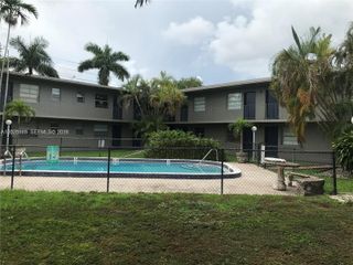 3901 SW 112th Ave 14, Miami, FL 33165