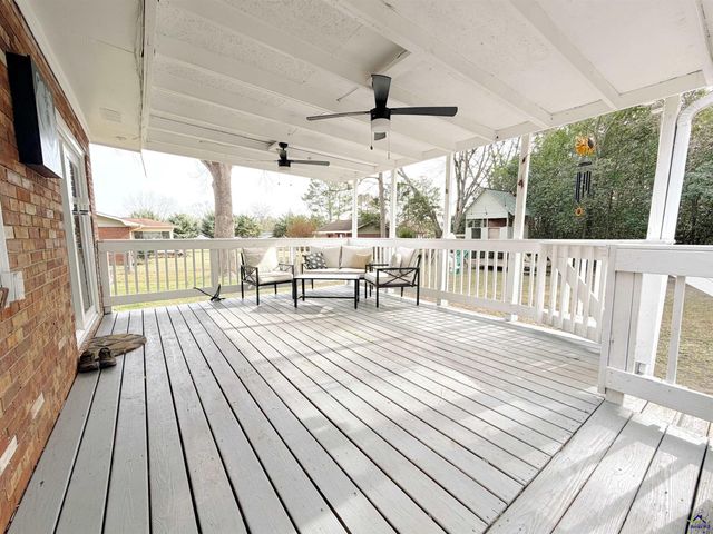 108 Weaver Road, Warner Robins, GA 31093