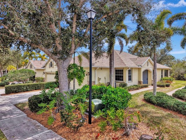 9367 CARNABY DRIVE, Venice, FL 34293