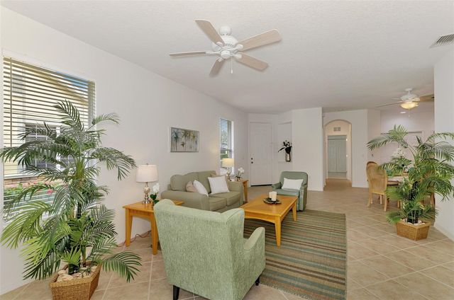 9367 CARNABY DRIVE, Venice, FL 34293