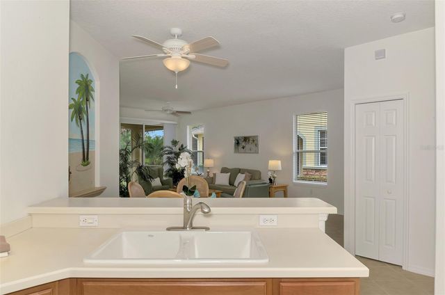 9367 CARNABY DRIVE, Venice, FL 34293