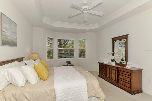 9367 CARNABY DRIVE, Venice, FL 34293