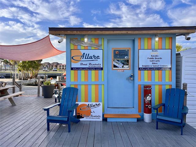 9367 CARNABY DRIVE, Venice, FL 34293