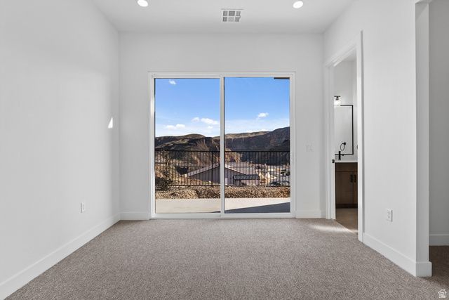 319 E 920 N, Hurricane, UT 84737