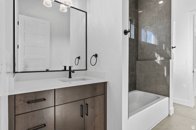 319 E 920 N, Hurricane, UT 84737